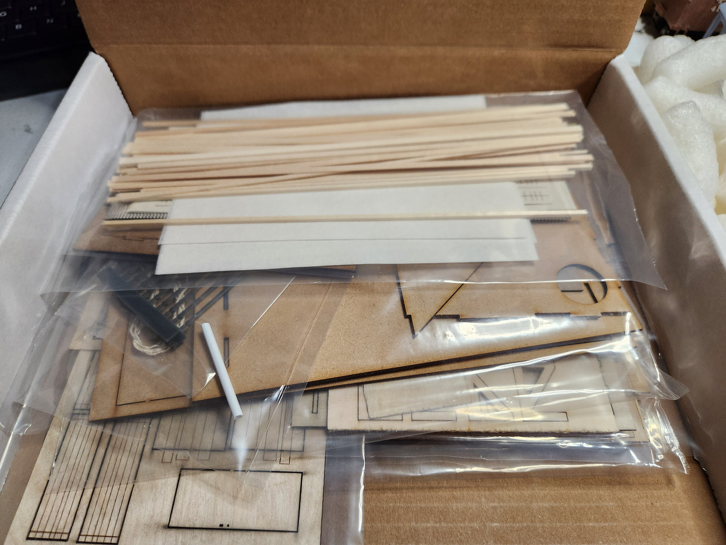 Crick Hollow Hardware & Mining Supply #6127 O Scale Craftsman Style Structure kit
