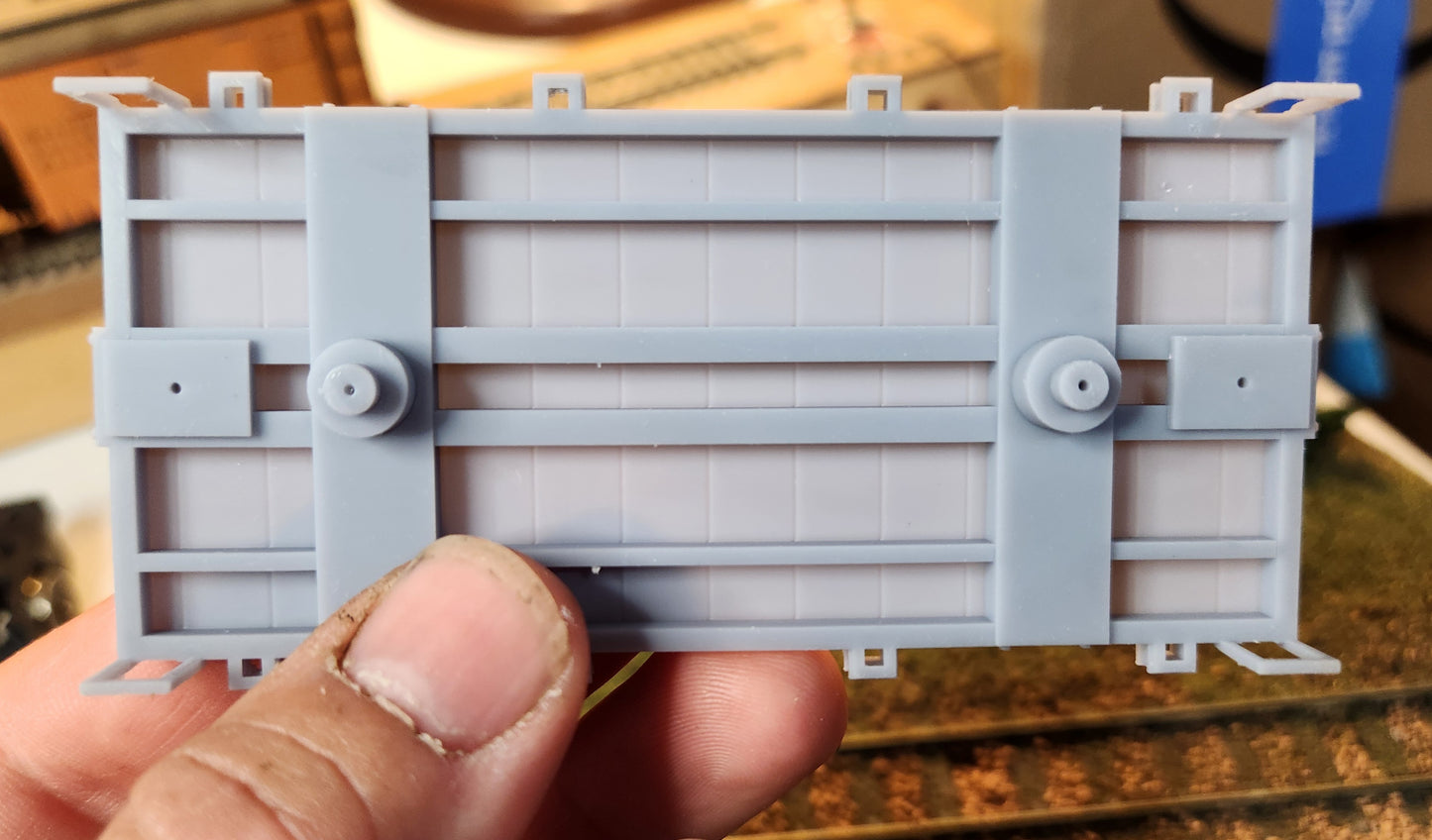 On30 3D Printed 16ft Flat Car with log bunks(Set of 2)