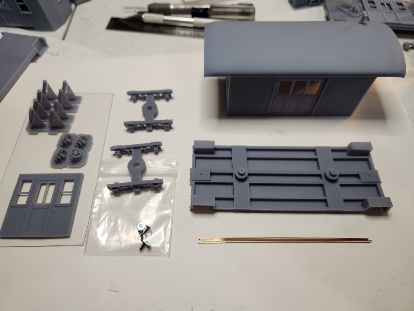 On30 3D Printed Short Baggage Car Kit With Round Roof
