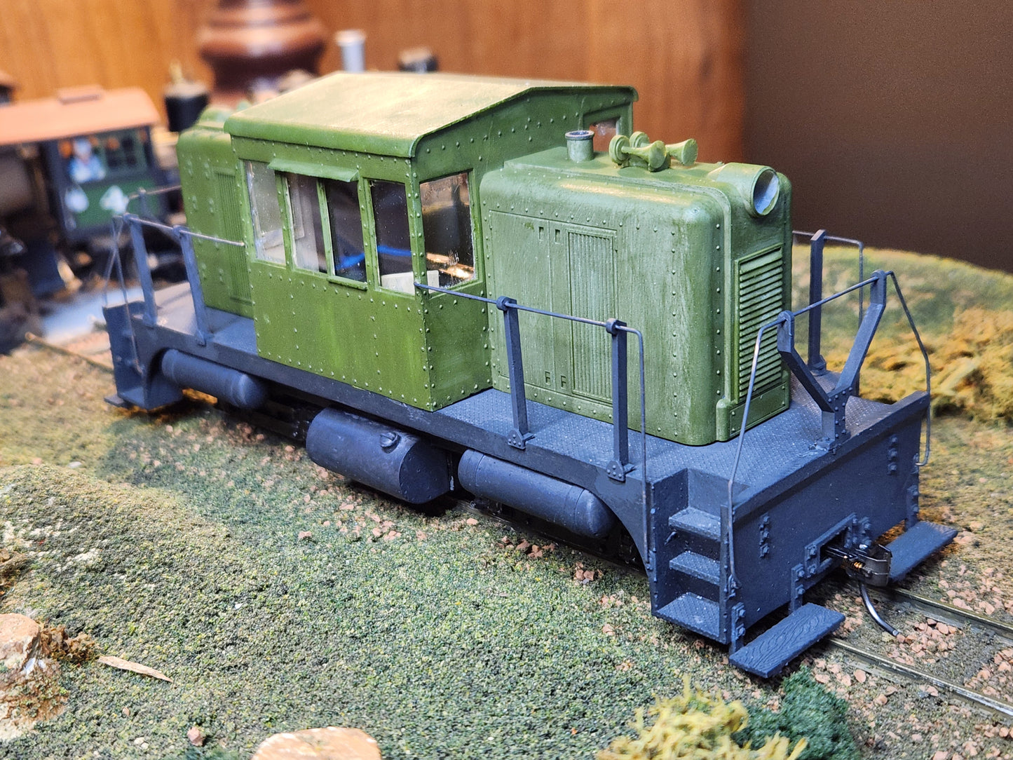 On30 Freelance Center Cab Switcher Kit 3D printed For Athearn SW7 Mechanism