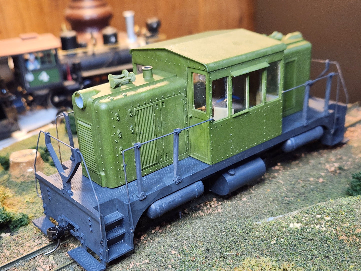 On30 Freelance Center Cab Switcher Kit 3D printed For Athearn SW7 Mechanism