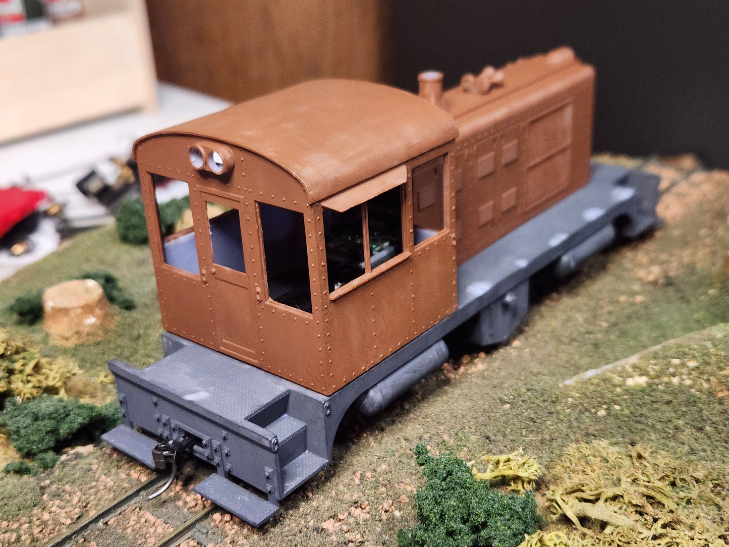 On30 Freelance End Cab Switcher Kit 3D printed For Athearn SW1500 Mechanism