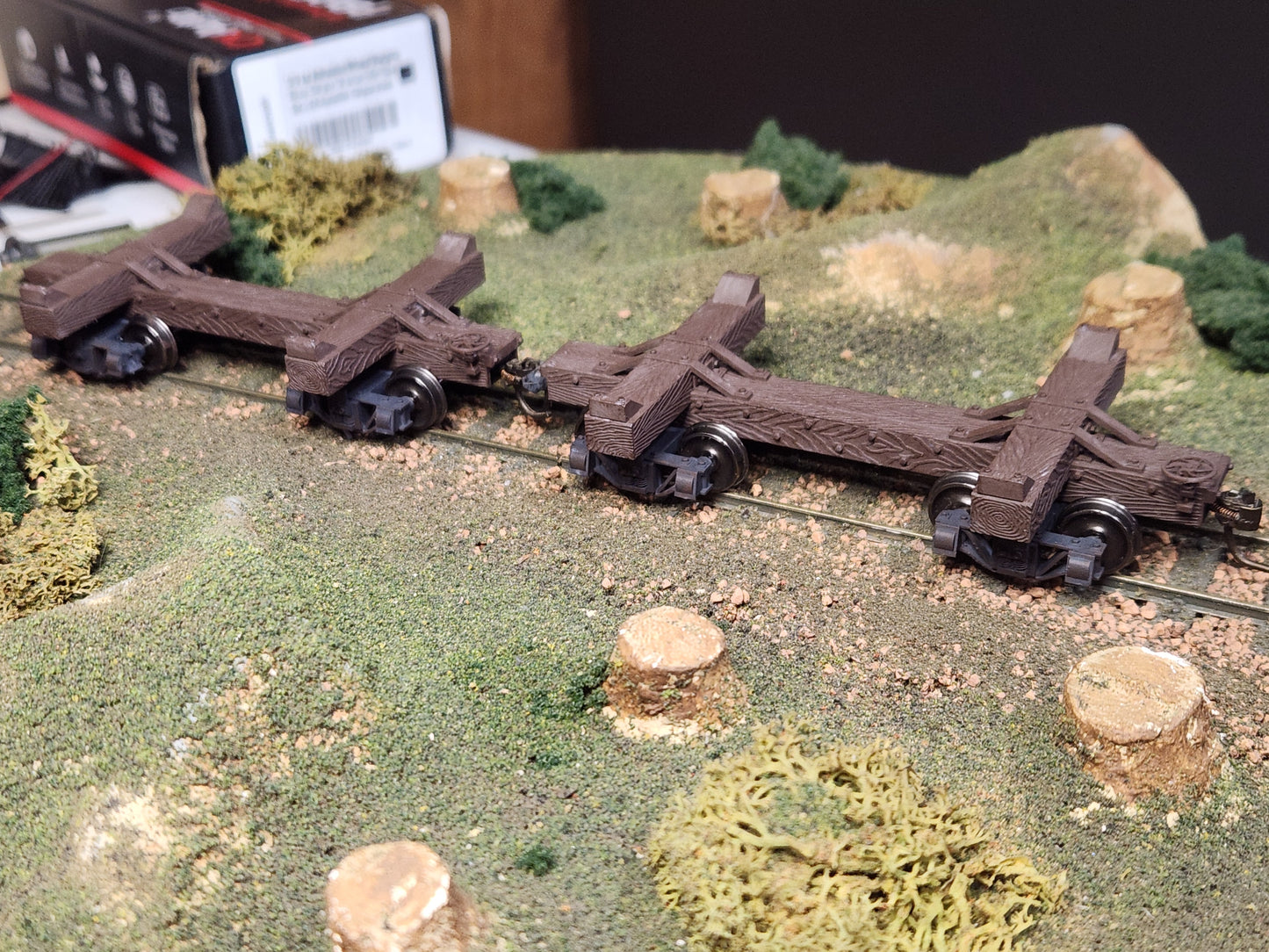 On30 3D Printed 16ft Skeleton Log Cars with trucks(Set of 2)