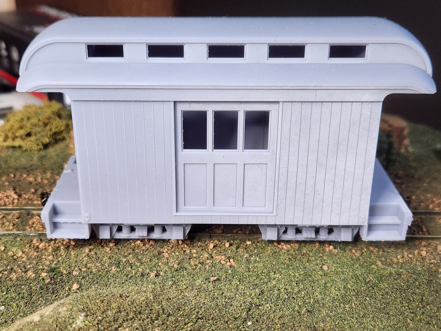 On30 3D Printed Short Baggage Car Kit With Clerestory Roof