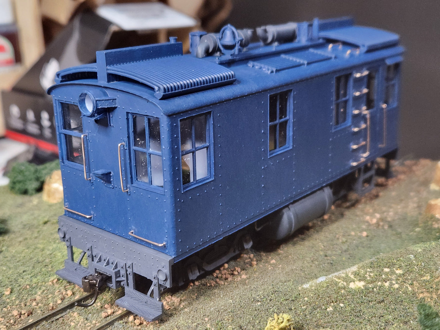 On30 Ingersol Rand Box Cab Switcher Kit 3D printed For Athearn SW7 Mechanism