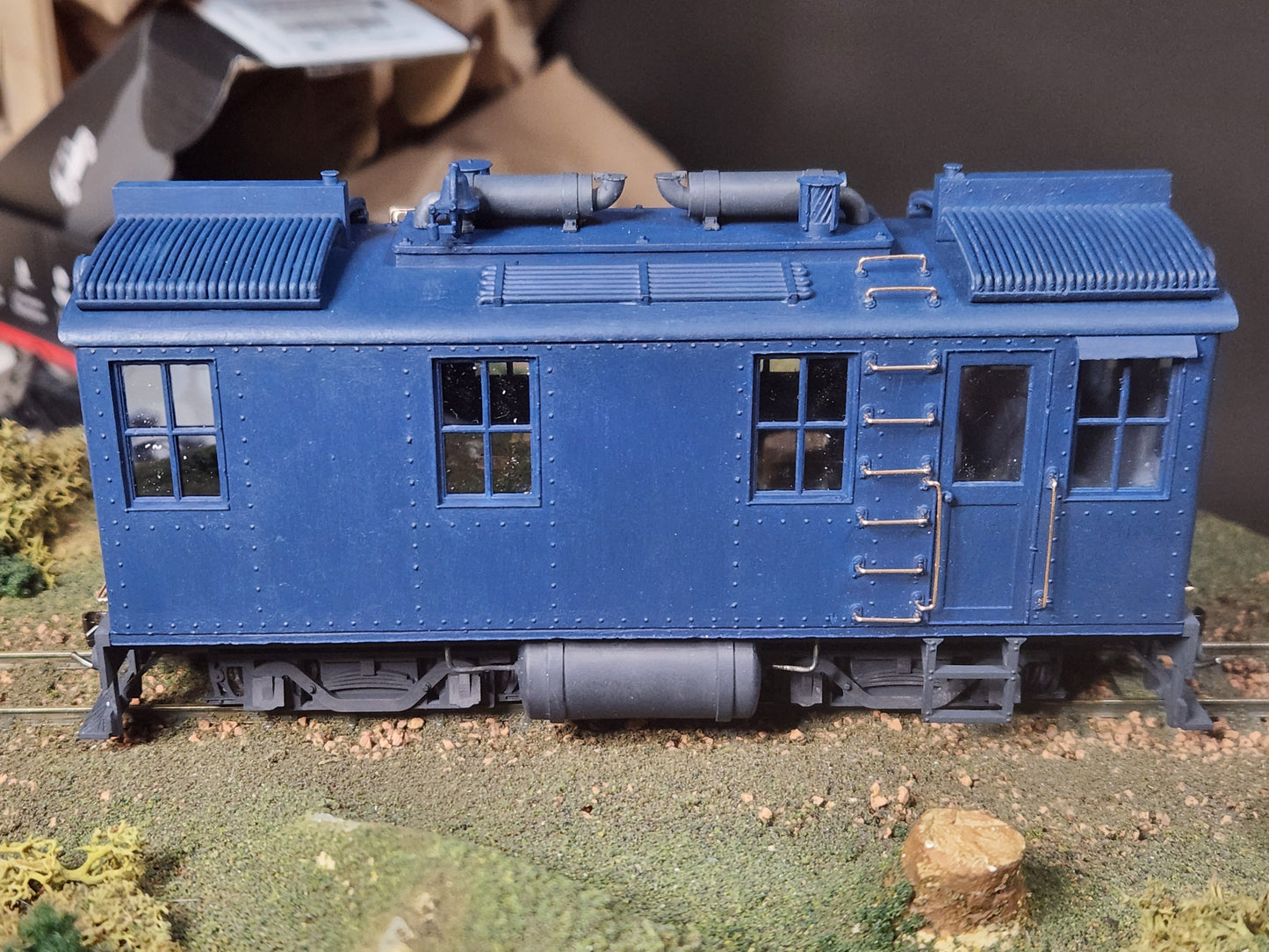 On30 Ingersol Rand Box Cab Switcher Kit 3D printed For Athearn SW7 Mechanism