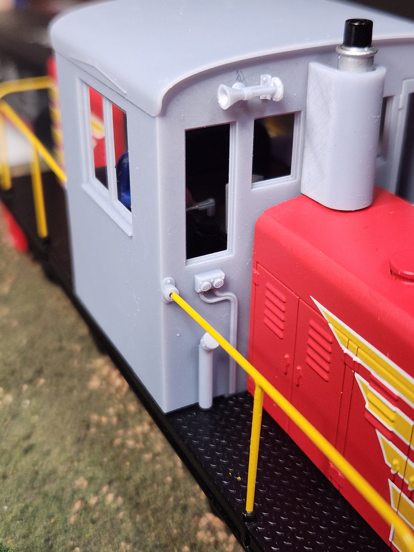 Round roof cab conversion kit for the Bachmann On30 Withcomb