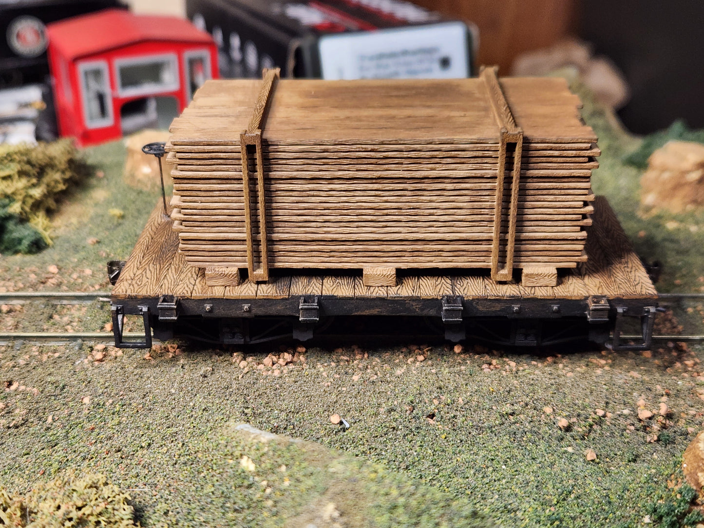 On30 3D Printed 16ft Flat Car With Lumber Load