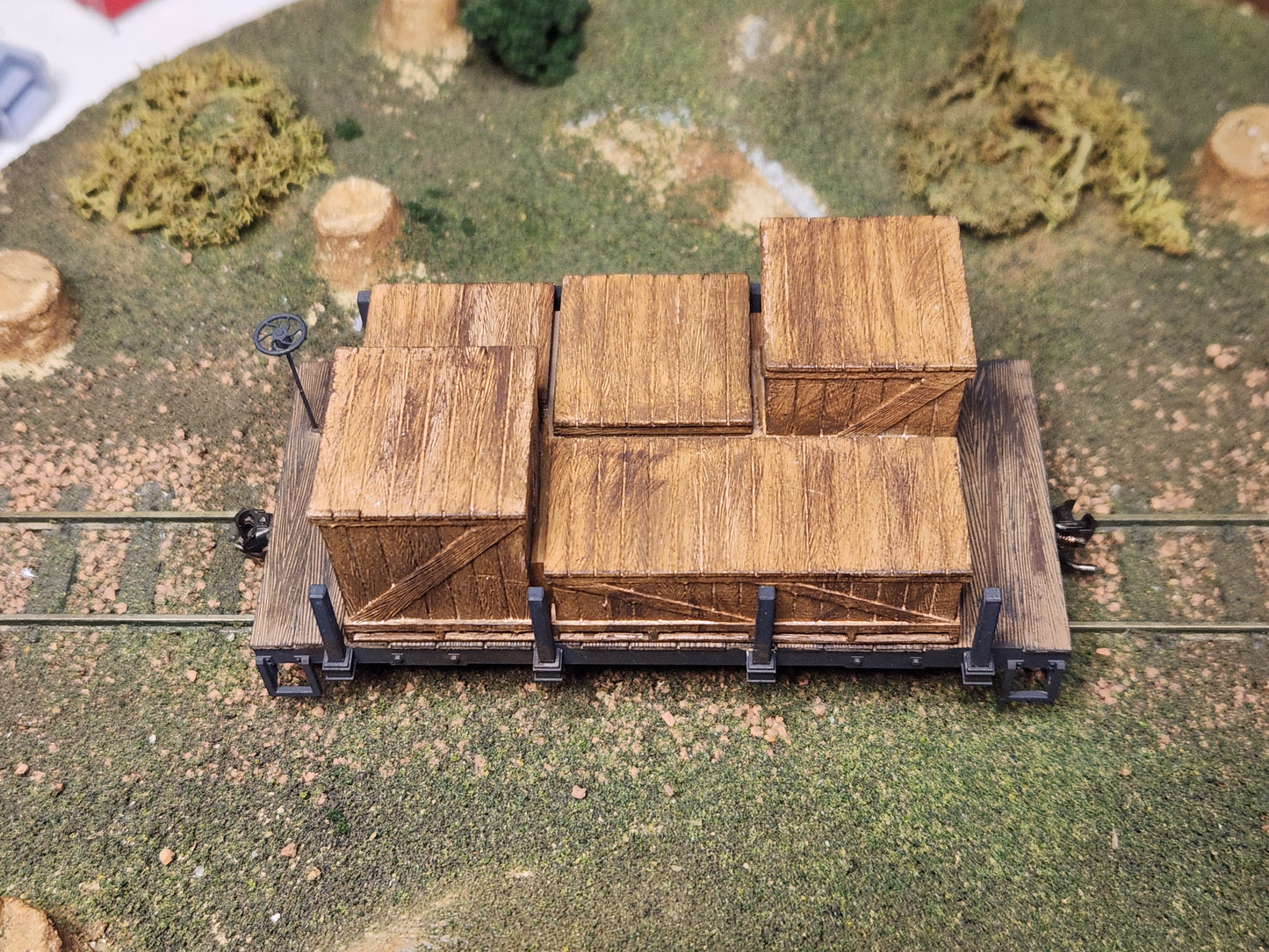 On30 3D Printed 16ft Flat Car With Wood Crate Load