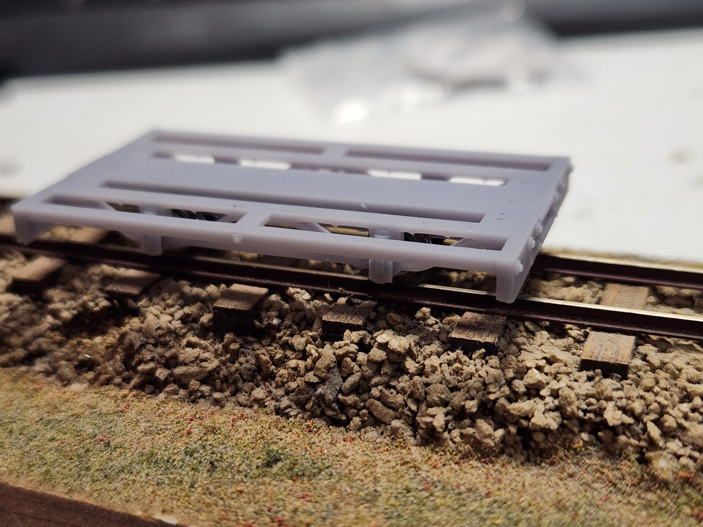 On18 3D printed 8ft freight car bare chassis kit