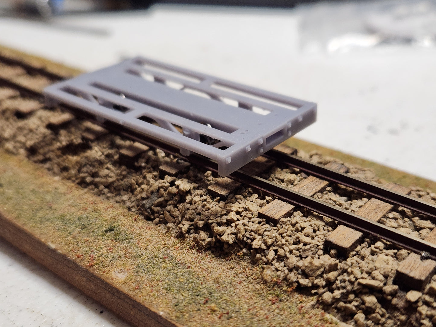 On18 3D printed 8ft freight car bare chassis kit