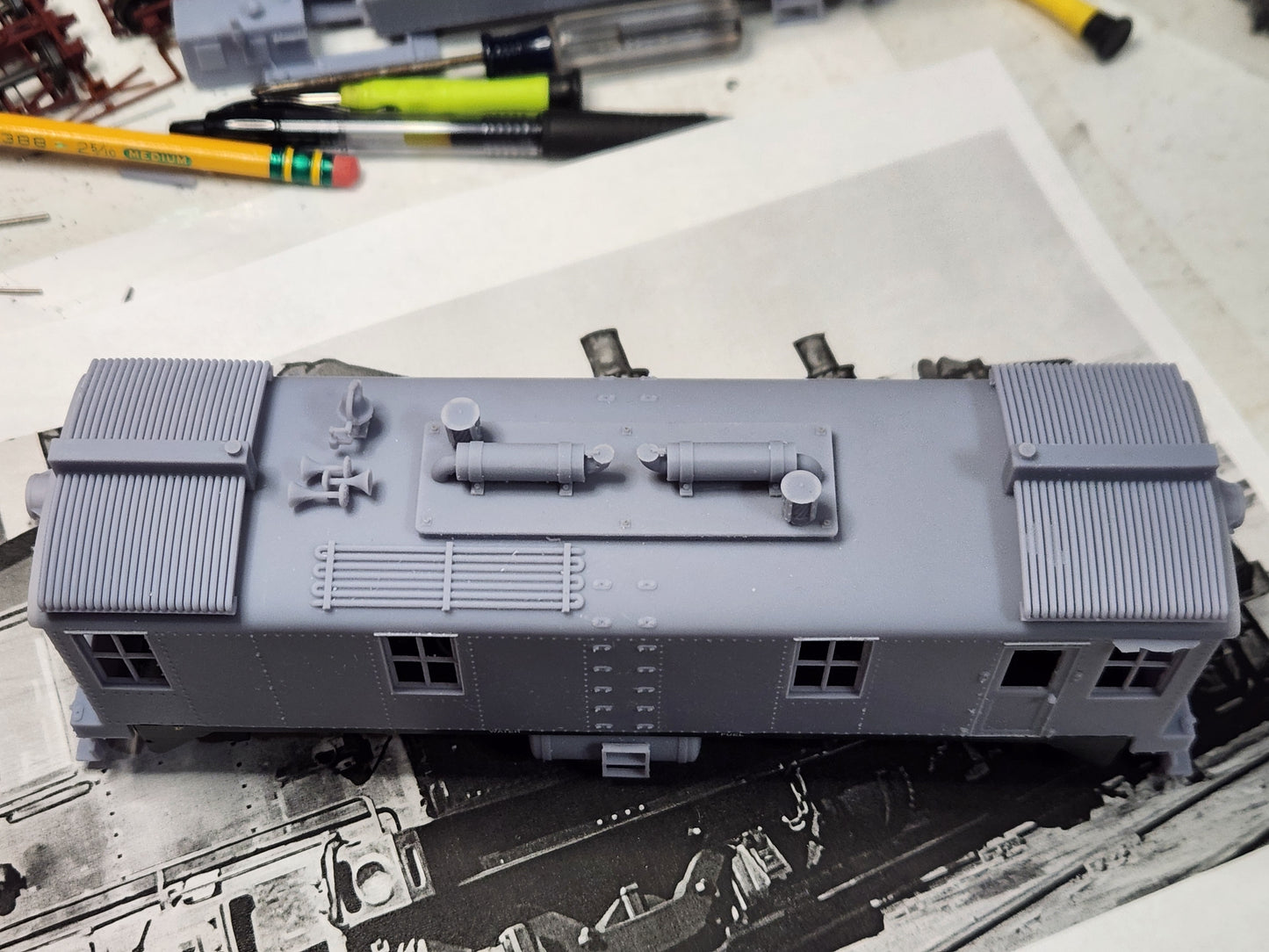 S Scale Ingersol Rand 100 Ton Box Cab Switcher Kit 3D printed For The Helper Service Showcase Line SW7 Mechanism