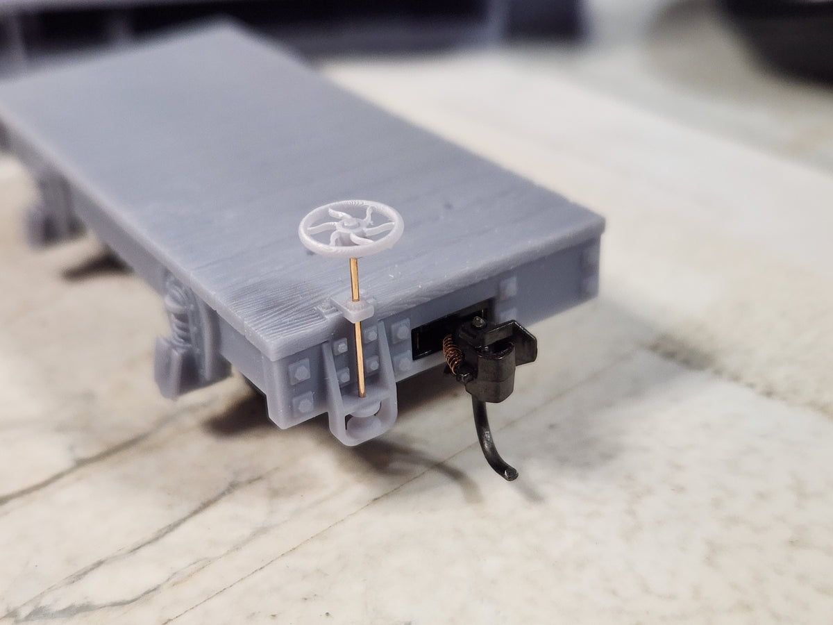 On30 3D Printed Steel V Tipper Hopper on 10ft Chassis
